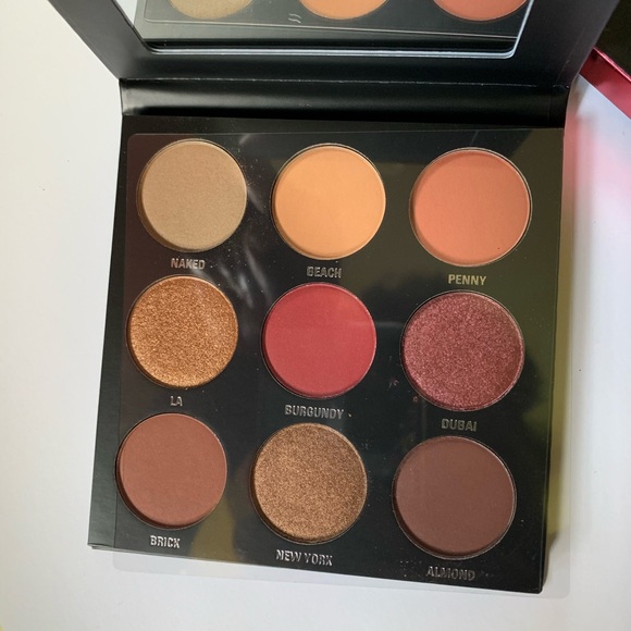 Kylie Cosmetics The Burgundy Palette - Picture 4 of 4